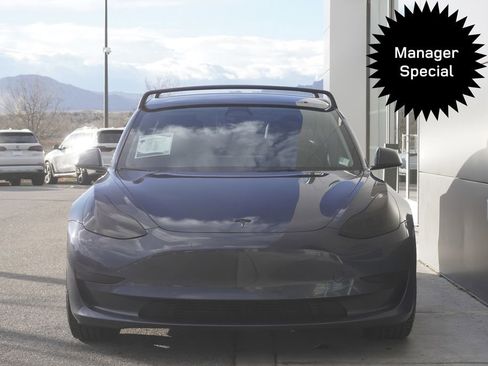 Used 2022 Tesla Model 3 Performance image 8