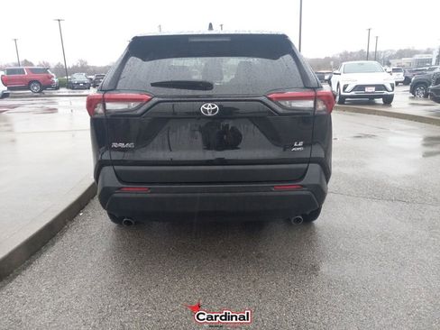 Used 2024 Toyota RAV4 LE image 9
