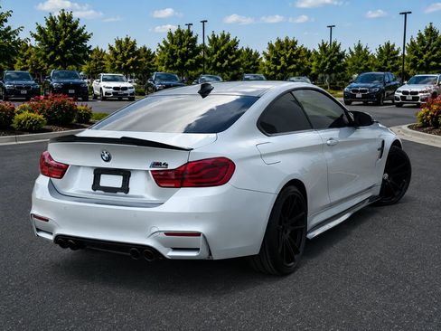 Used 2018 BMW M4 Coupe RWD image 5