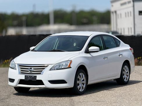 Used 2015 Nissan Sentra SV image 6