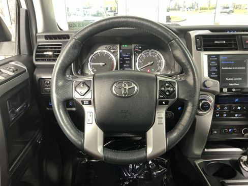 Used 2023 Toyota 4Runner Limited image 17