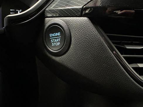 Certified 2024 Ford Escape ST-Line image 17