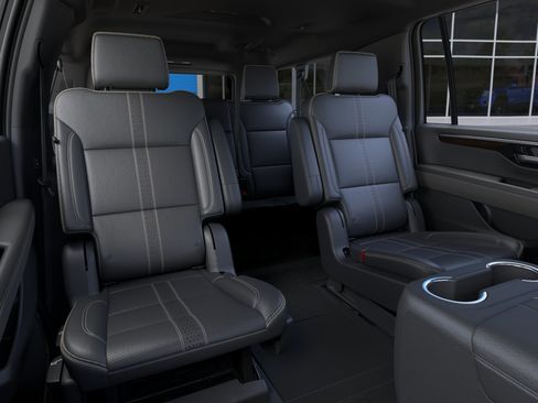 New 2026 Chevrolet Suburban High Country AWD/4WD image 46
