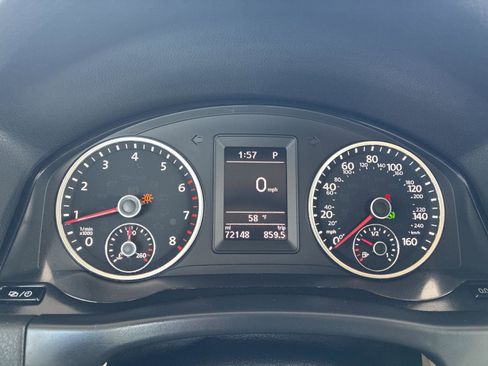 Used 2017 Volkswagen Tiguan S AWD/4WD image 18