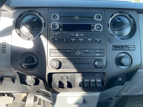 Used 2014 Ford F450 XL w/ Power Equipment Group RWD image 12