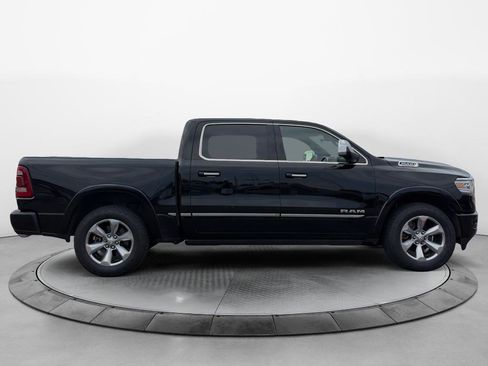 Used 2022 RAM 1500 Limited w/ Body Color Bumper Group AWD/4WD image 5