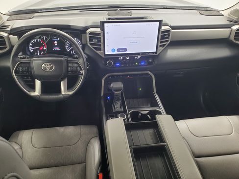 Used 2023 Toyota Tundra Limited AWD/4WD image 18