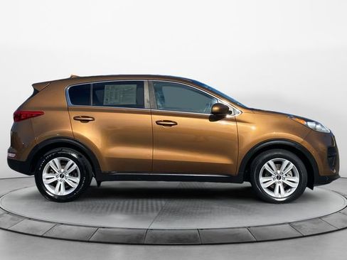 Used 2018 Kia Sportage LX image 6
