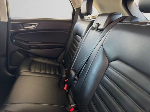 Used 2023 Ford Edge ST-Line image 14