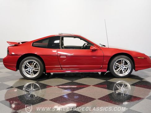 Used 1987 Pontiac Fiero GT RWD image 15