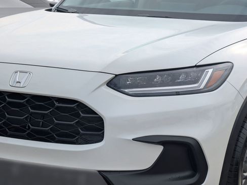 New 2026 Honda HR-V LX image 11