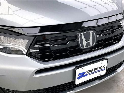Certified 2026 Honda Odyssey Touring image 31