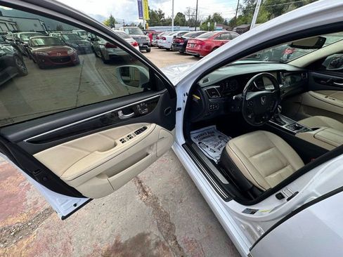 Used 2016 Hyundai Equus Ultimate RWD image 9