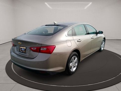Used 2024 Chevrolet Malibu LT FWD image 6