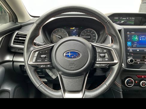 Certified 2022 Subaru Crosstrek 2.5i Limited w/ Popular Package #4 AWD/4WD image 3