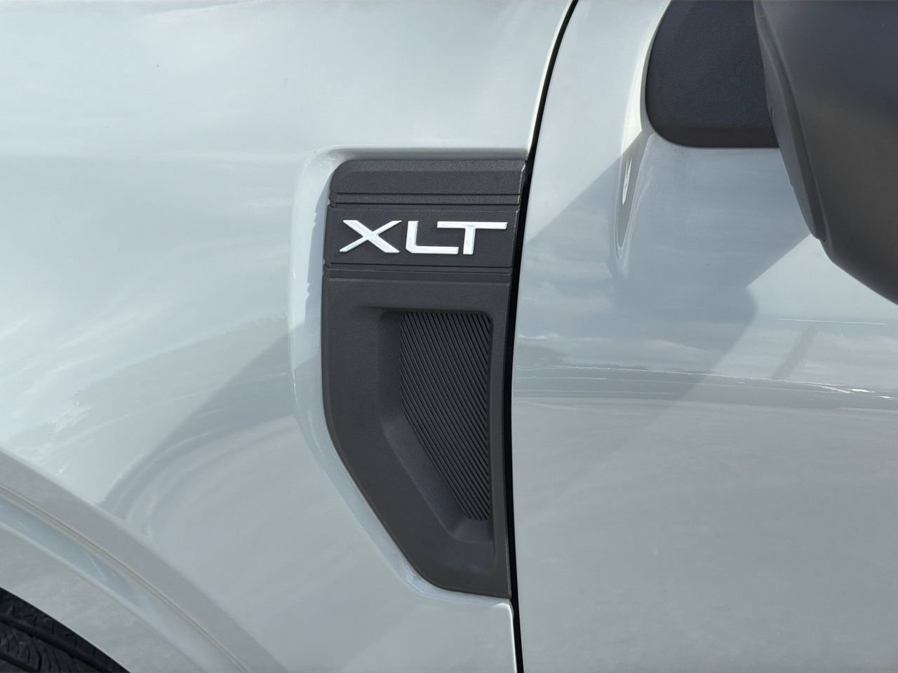 Used 2024 Ford Maverick XLT FWD image 9
