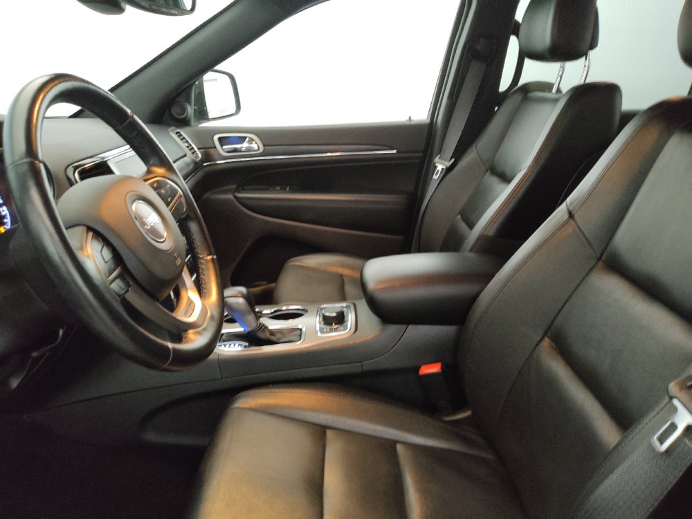 Used 2021 Jeep Grand Cherokee Limited AWD/4WD image 17