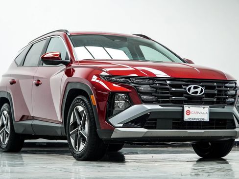 Used 2025 Hyundai Tucson SEL FWD image 4