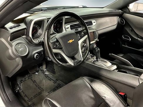Used 2014 Chevrolet Camaro SS w/ RS Package image 16