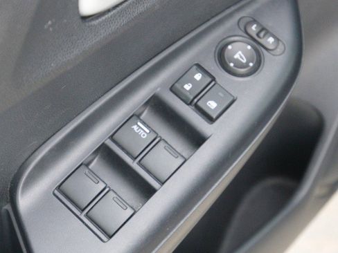 Used 2020 Honda Fit EX image 13