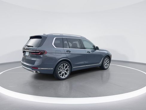New 2026 BMW X7 xDrive40i image 8
