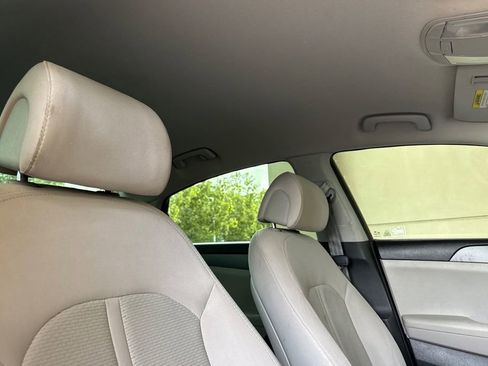 Used 2016 Hyundai Sonata SE FWD image 13