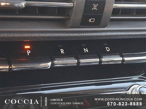 Certified 2022 Lincoln Corsair AWD w/ Equipment Group 101A image 14