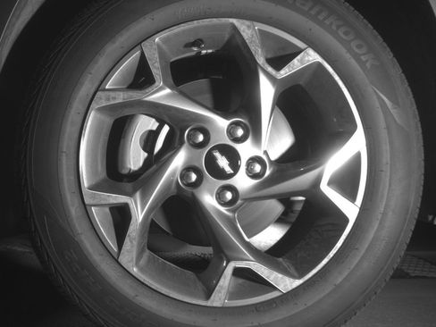 Used 2025 Chevrolet Trax LT FWD image 11