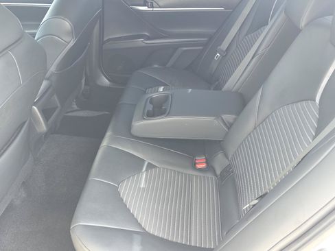 Used 2023 Toyota Camry SE w/ Convenience Package AWD/4WD image 18
