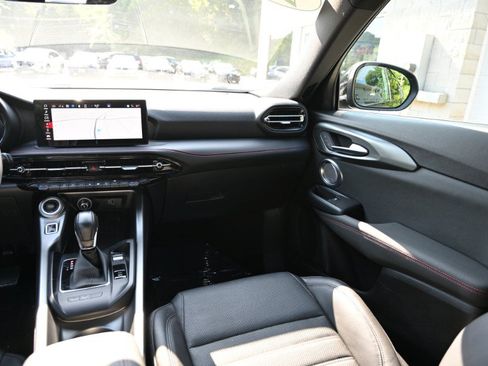 Used 2024 Dodge Hornet R/T Plus w/ R/T Blacktop Package AWD/4WD image 14