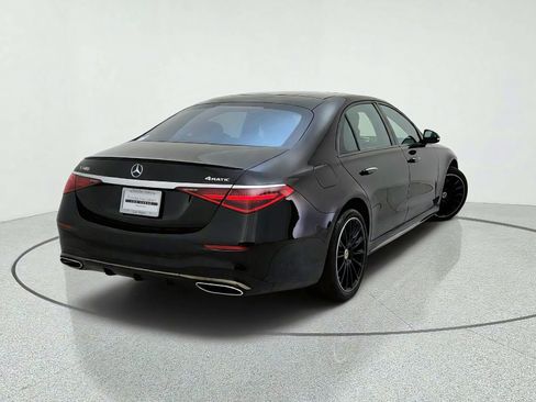 Certified 2025 Mercedes-Benz S 580 4MATIC Sedan image 9