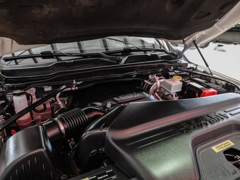 Used 2022 RAM 3500 Tradesman RWD image 42