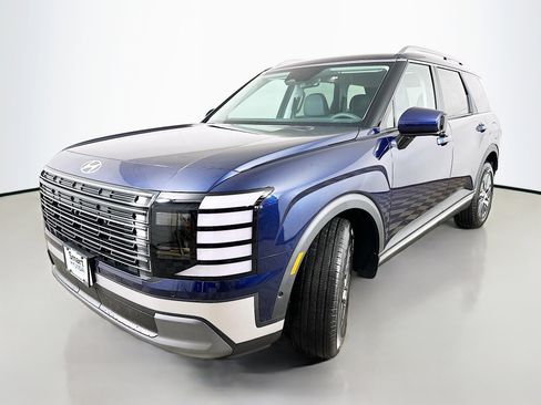 New 2026 Hyundai Palisade SEL Premium FWD image 3