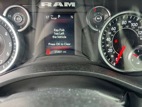 Used 2023 RAM 1500 Big Horn AWD/4WD image 12