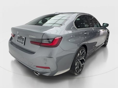 Used 2026 BMW 330i Sedan RWD image 7