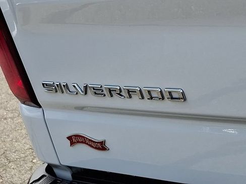 Used 2026 Chevrolet Silverado 1500 LT Trail Boss w/ Convenience Package II AWD/4WD image 31