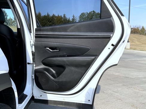 Certified 2022 Hyundai Tucson SEL w/ Convenience + Premium Package image 18