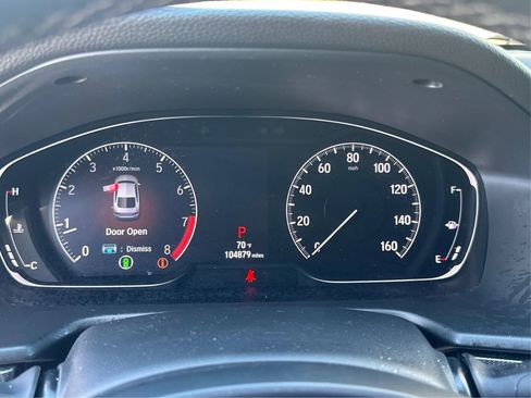 Used 2018 Honda Accord Sport image 19