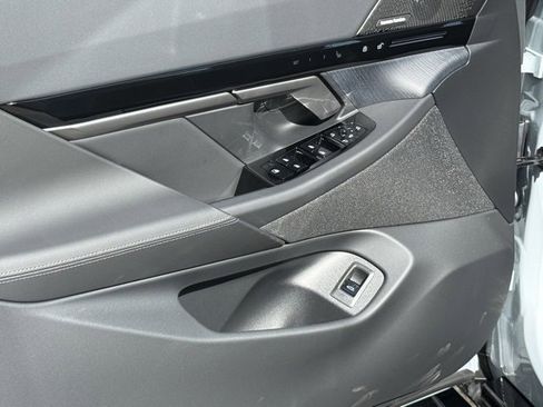 New 2026 BMW 530i w/ M Sport Package image 14