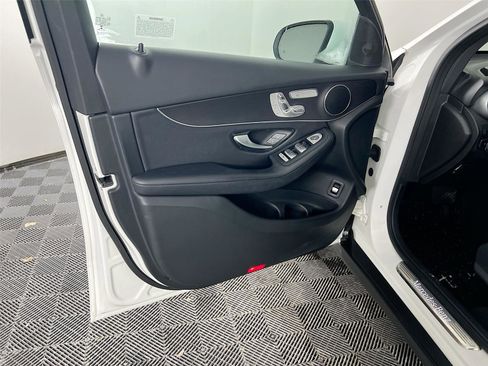 Certified 2022 Mercedes-Benz GLC 300 4MATIC image 15