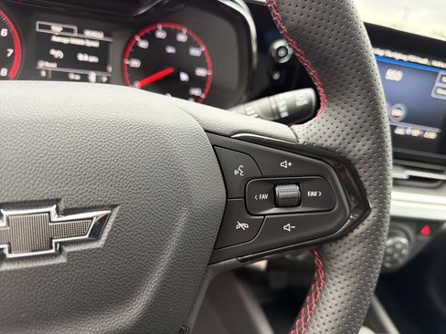 New 2026 Chevrolet Trax RS w/ Driver Confidence Package image 25