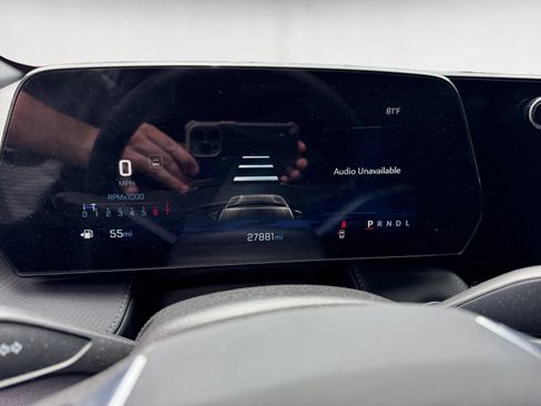 Certified 2025 Chevrolet Equinox LT FWD image 13