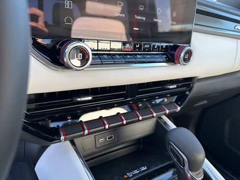New 2026 GMC Canyon AT4X AWD/4WD image 39