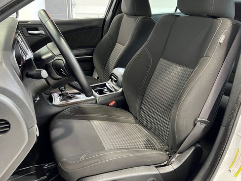 Certified 2023 Dodge Charger SXT image 21
