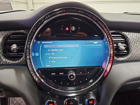 Used 2022 MINI Cooper SE FWD image 13