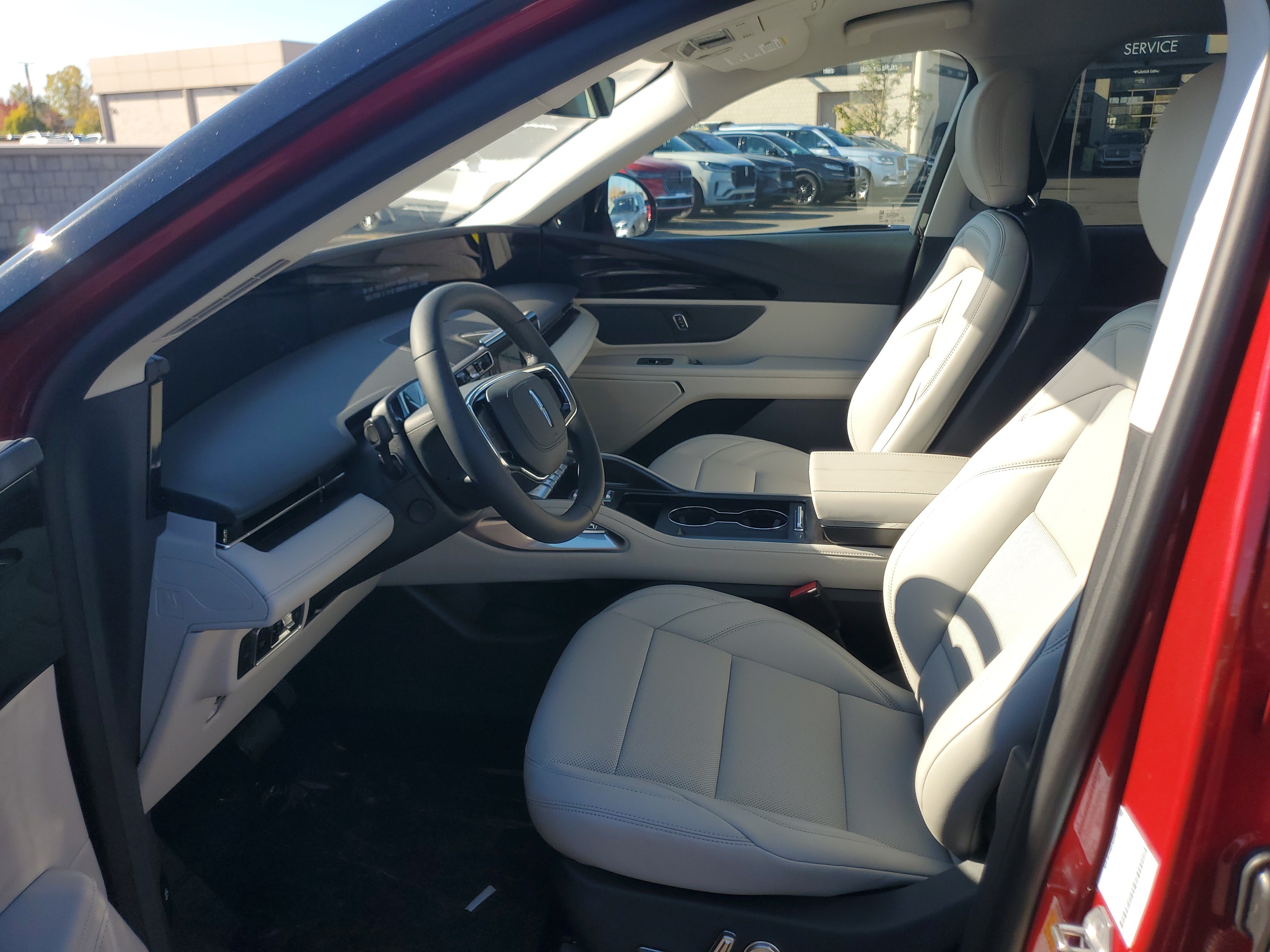 New 2026 Lincoln Nautilus Premier AWD/4WD image 10