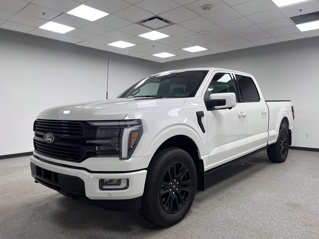 Used 2025 Ford F150 Platinum w/ FX4 Off-Road Package AWD/4WD image 4
