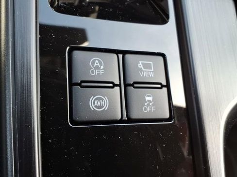 New 2026 Subaru Outback Touring XT image 21