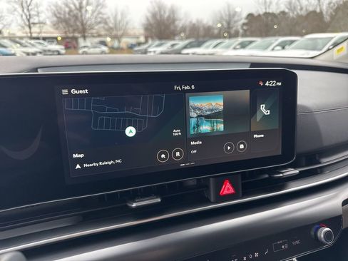 New 2026 Kia Carnival image 3