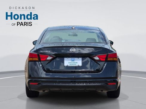 Used 2025 Nissan Altima 2.5 SV FWD image 6